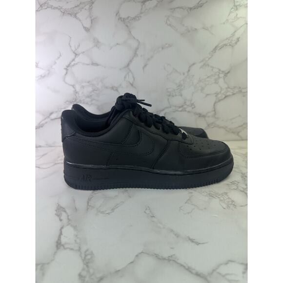 Nike Air Force 1 '07 Black Swoosh Logo Sneakers DD8959-001 Womens Size 8 New - Picture 4 of 7